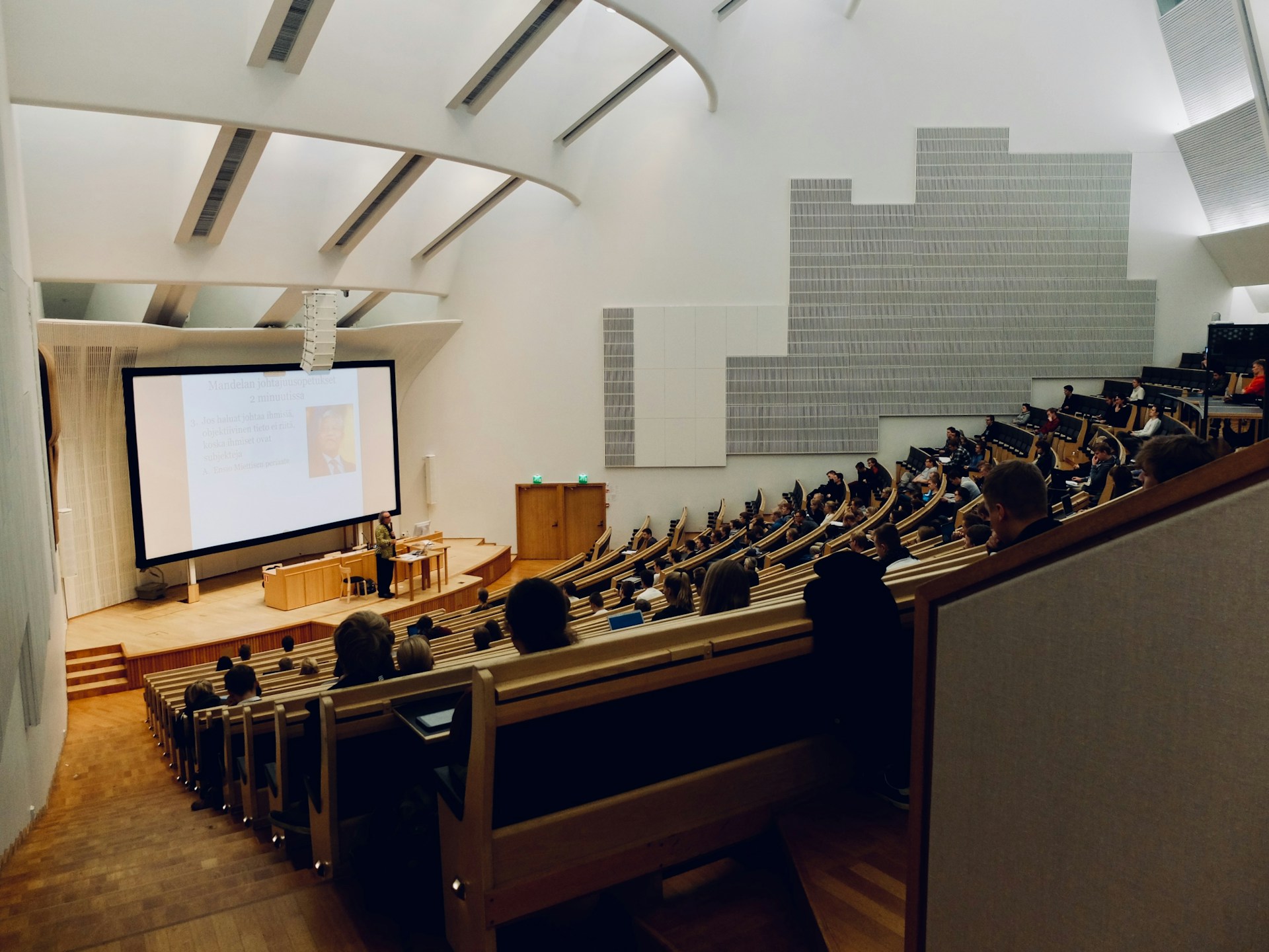 TEALS – Teacher Education and Applied Language Studies